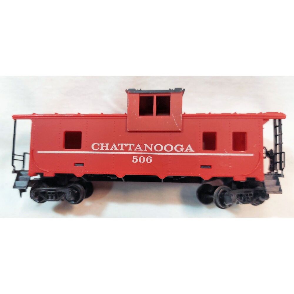 TYCO CABOOSE 40' HO CHATTANOOGA #506 328-15 Red Black